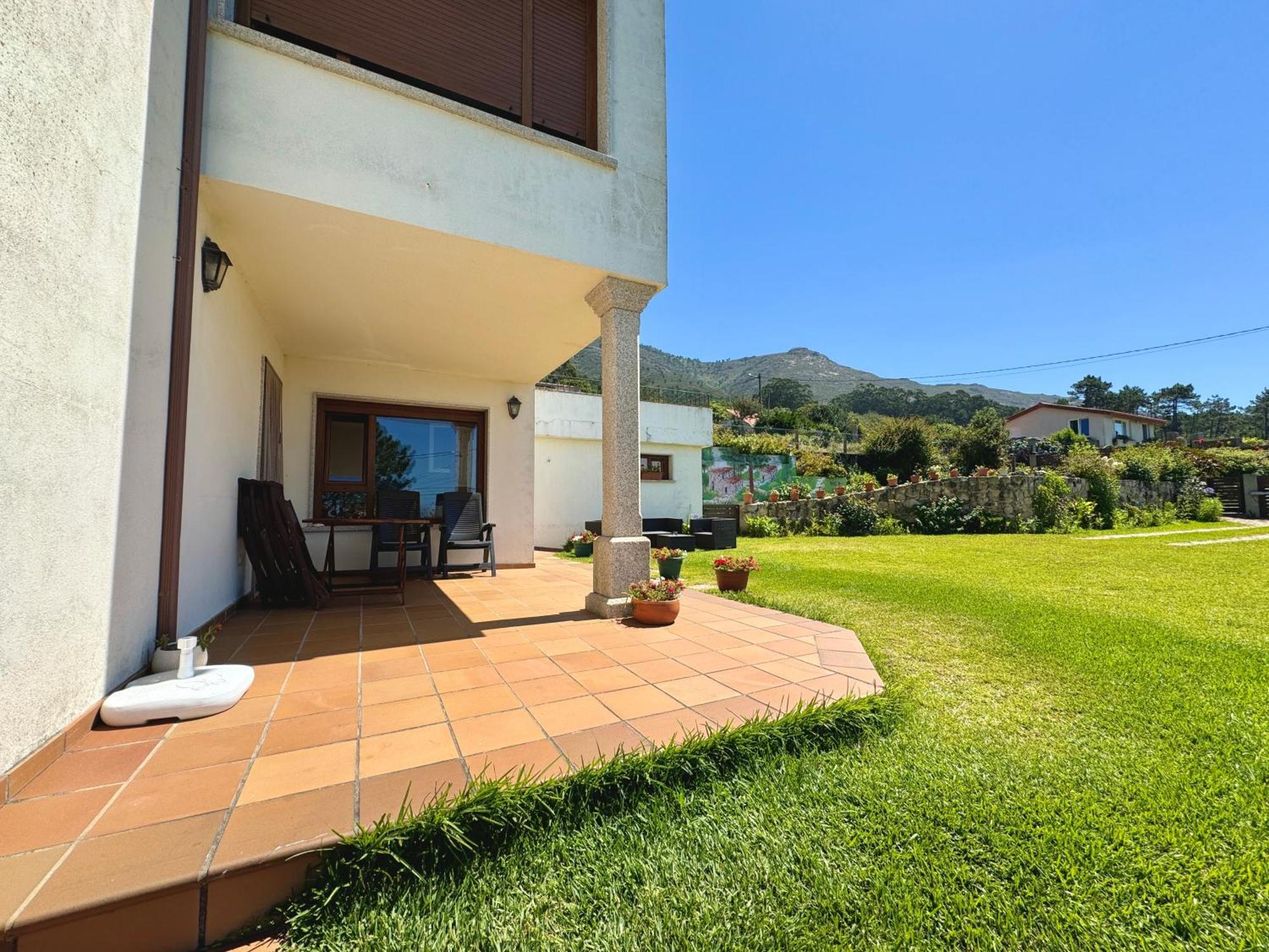 Rooms Peregrinos B Casa Alicia Rosal Exterior foto